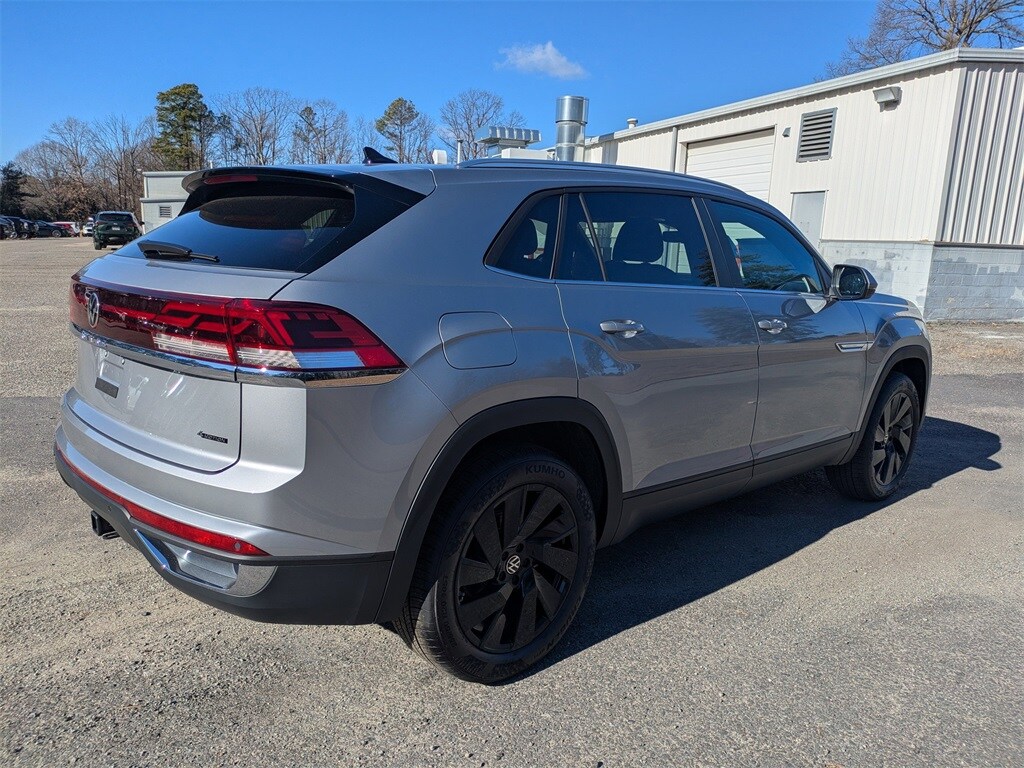 New 2026 Volkswagen Atlas Cross Sport 2.0T SE w/Technology SUV