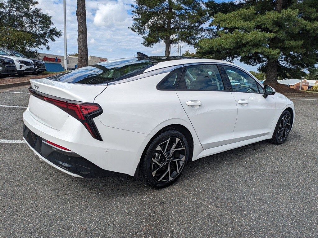2025 Kia K5 EX photo 4