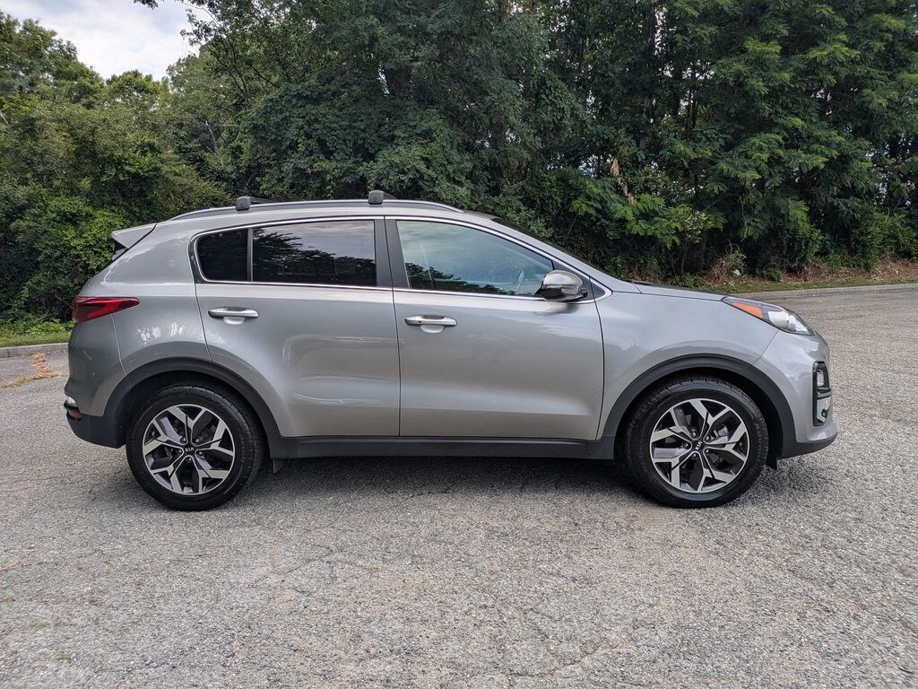 Used 2020 Kia Sportage EX SUV