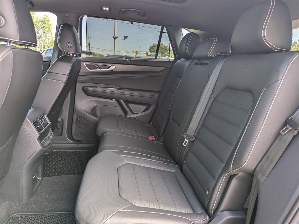 2026 Volkswagen Atlas Cross Sport SEL - Photo 14