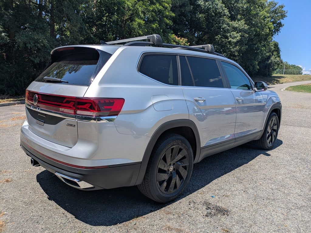Certified 2024 Volkswagen Atlas 2.0T SE w/Technology SUV