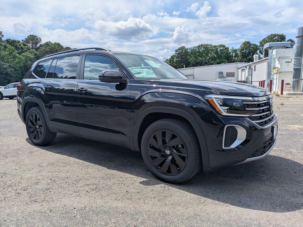 New 2026 Volkswagen Atlas 2.0T SE w/Technology SUV