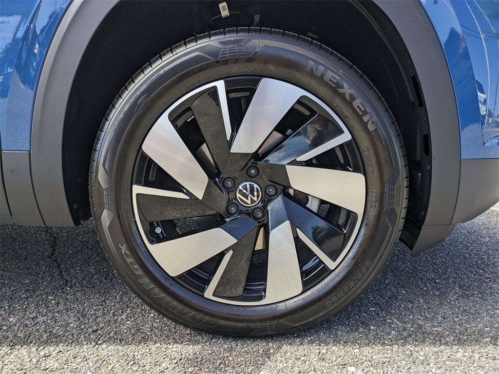 2026 Volkswagen Atlas Cross Sport SEL - Photo 11