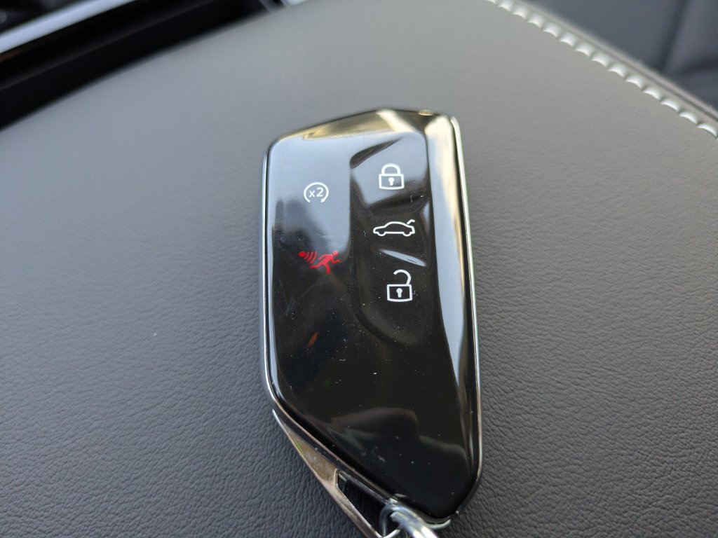 2026 Volkswagen Atlas SE w/Tech - Photo 27