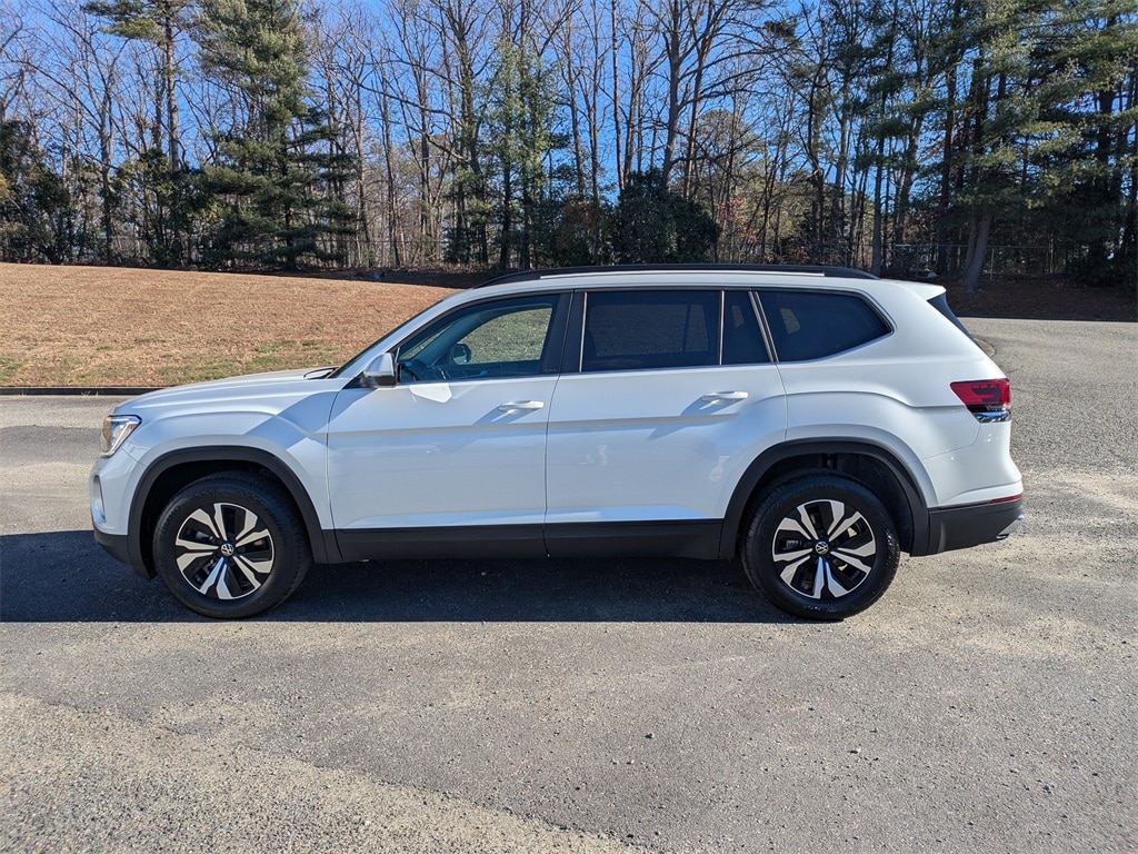 2026 Volkswagen Atlas SE - Photo 7