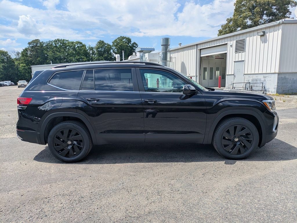 New 2026 Volkswagen Atlas 2.0T SE w/Technology SUV