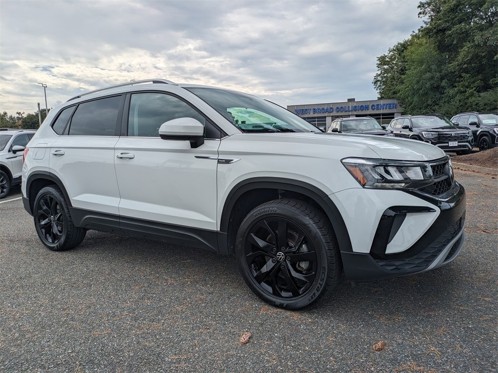 Certified 2022 Volkswagen Taos 1.5T SE SUV