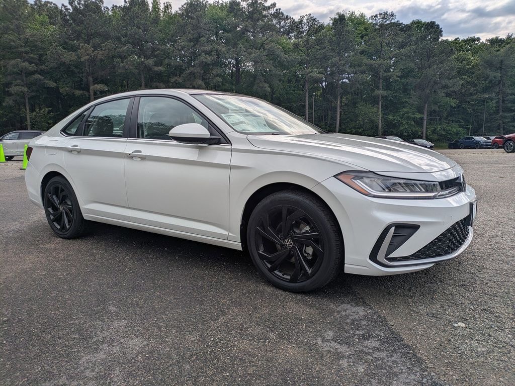 New 2026 Volkswagen Jetta 1.5T SE Sedan