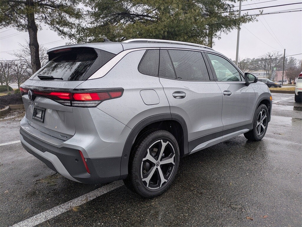 New 2026 Volkswagen Tiguan 2.0T SE SUV