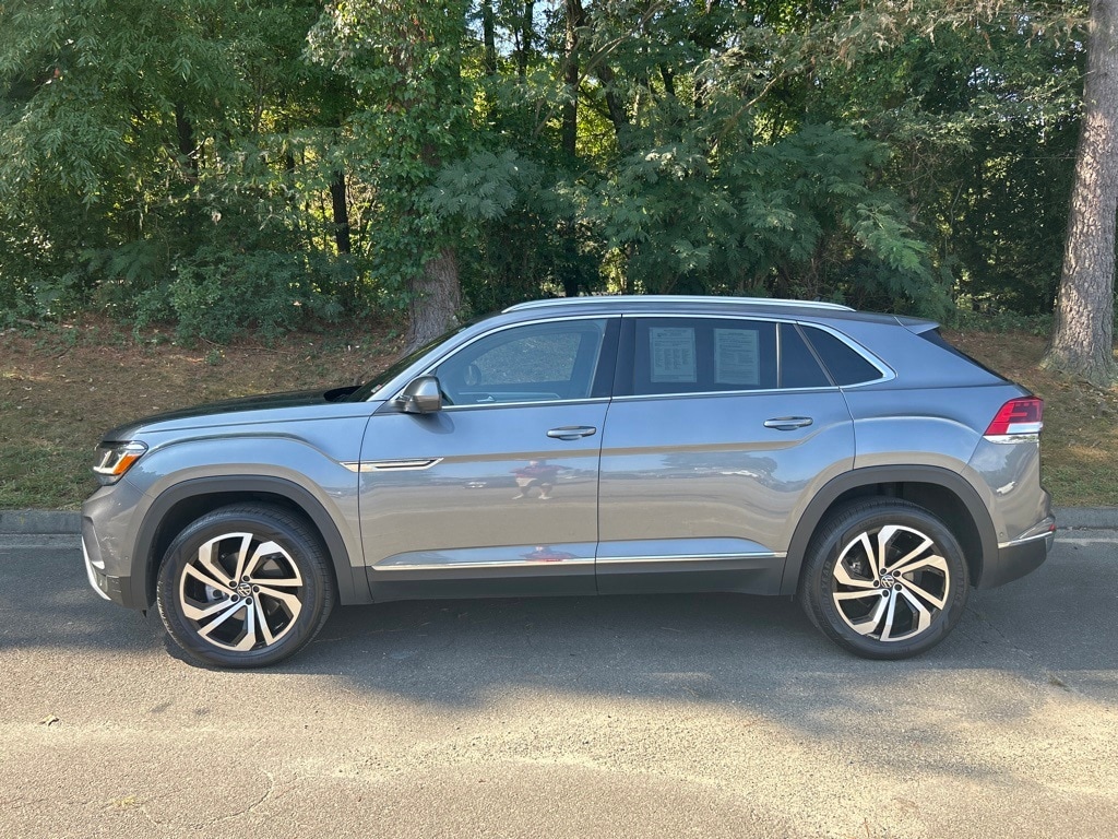 Used 2021 Volkswagen Atlas Cross Sport SEL Premium with VIN 1V2TE2CA1MC235265 for sale in Richmond, VA