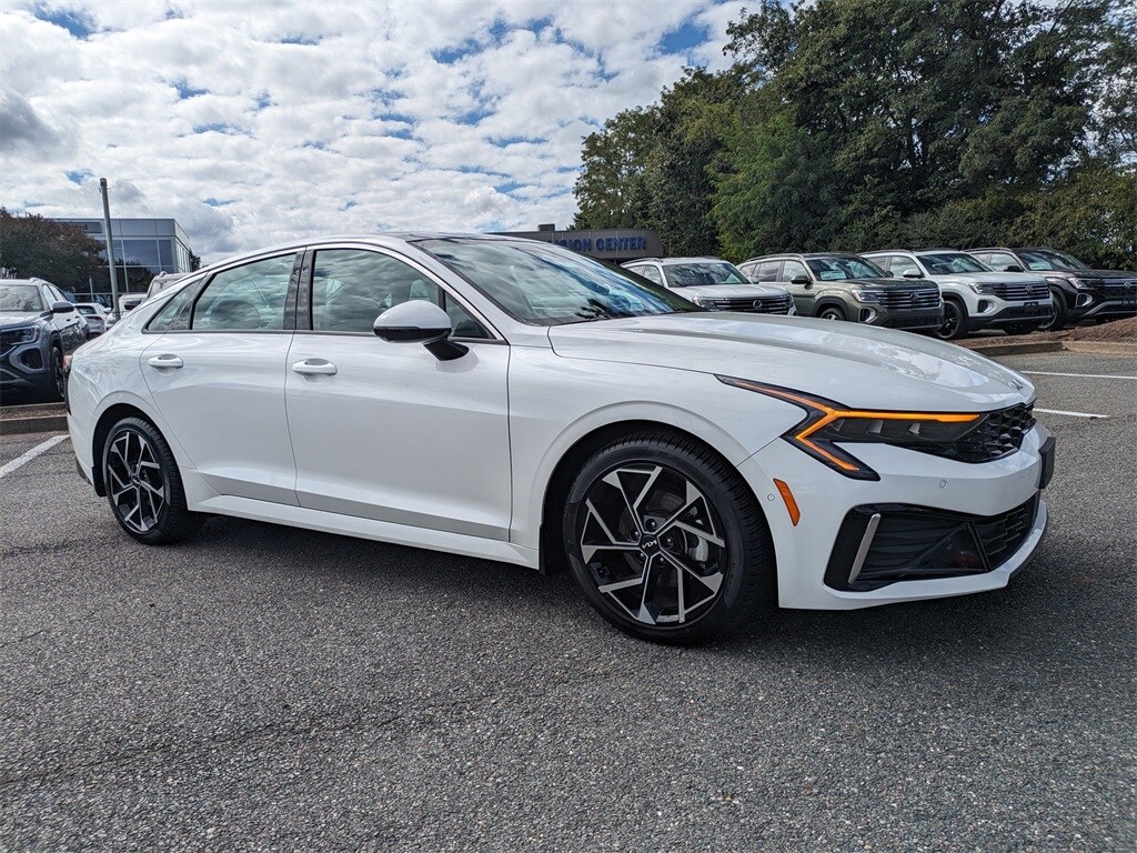 2025 Kia K5 EX photo 2