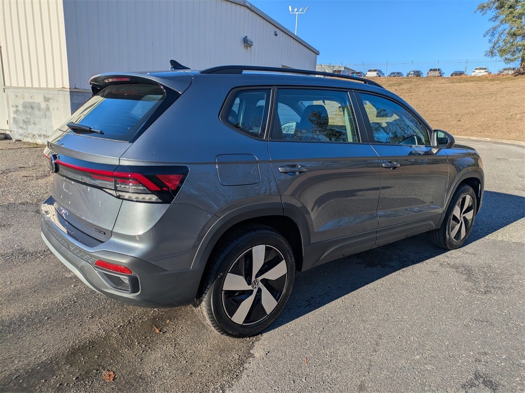 New 2026 Volkswagen Taos 1.5T S SUV