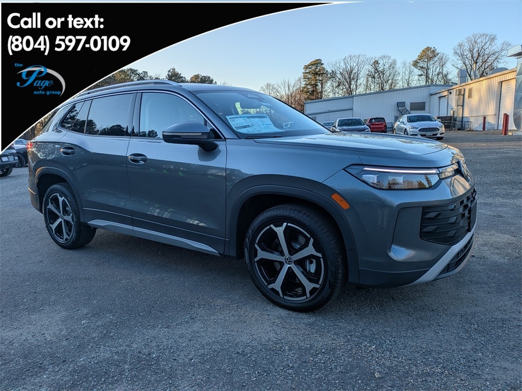 2026 Volkswagen Tiguan SE's photo