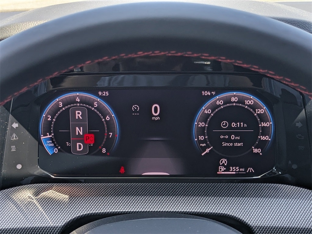 2025 Volkswagen Golf GTI SE - Photo 27