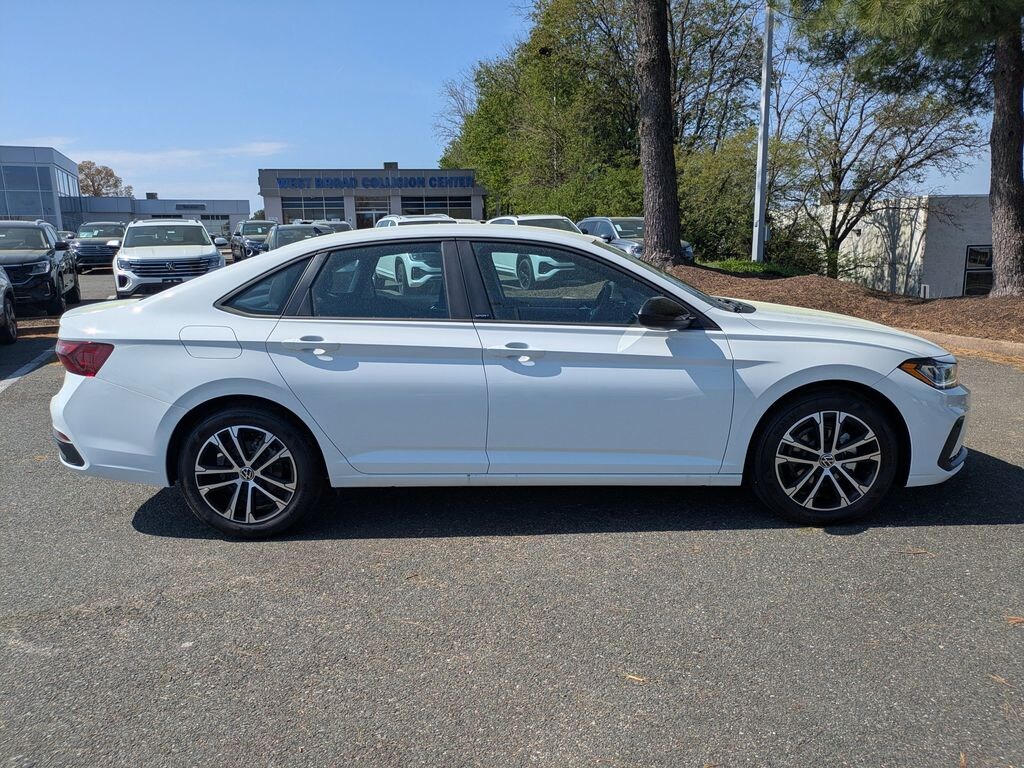 New 2026 Volkswagen Jetta 1.5T Sport Sedan