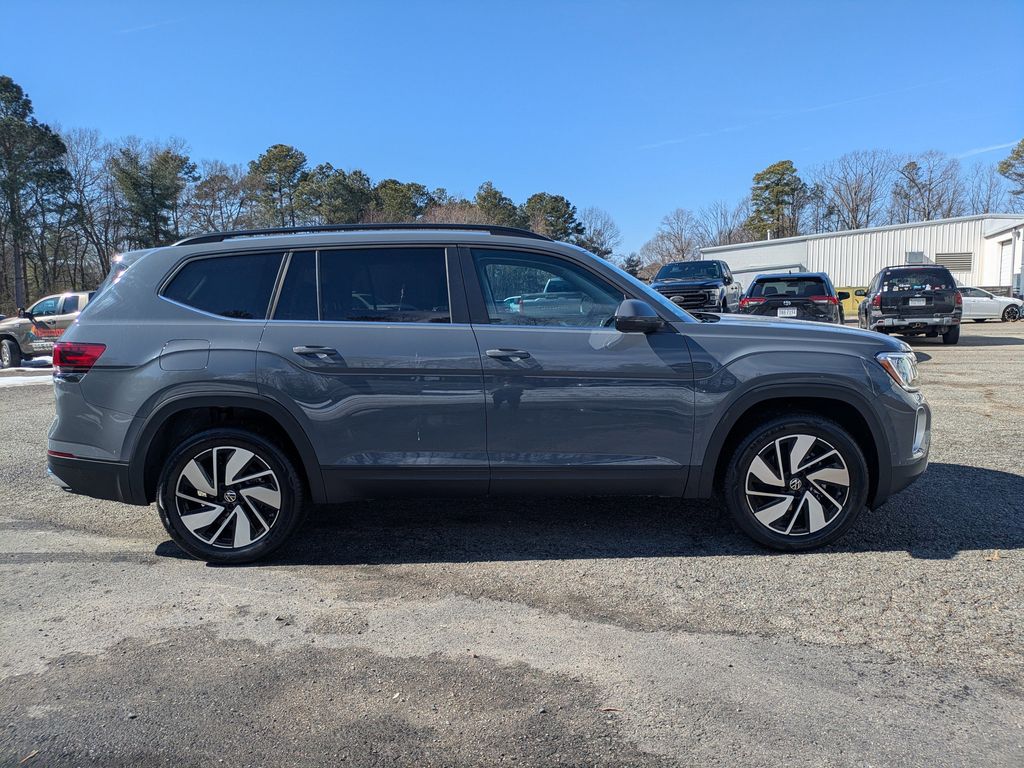 2026 Volkswagen Atlas SE w/Tech - Photo 3