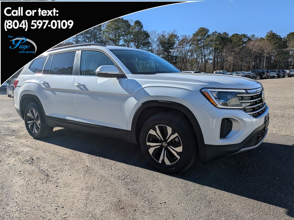 2026 Volkswagen Atlas SE's photo