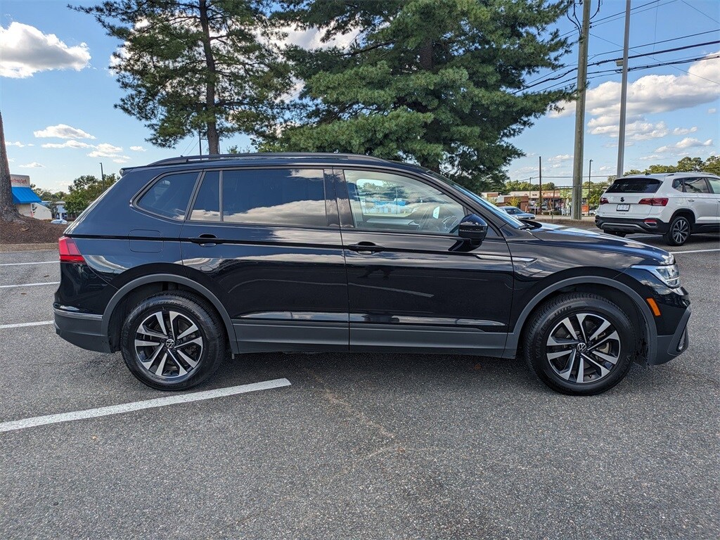 2024 Volkswagen Tiguan S photo 3