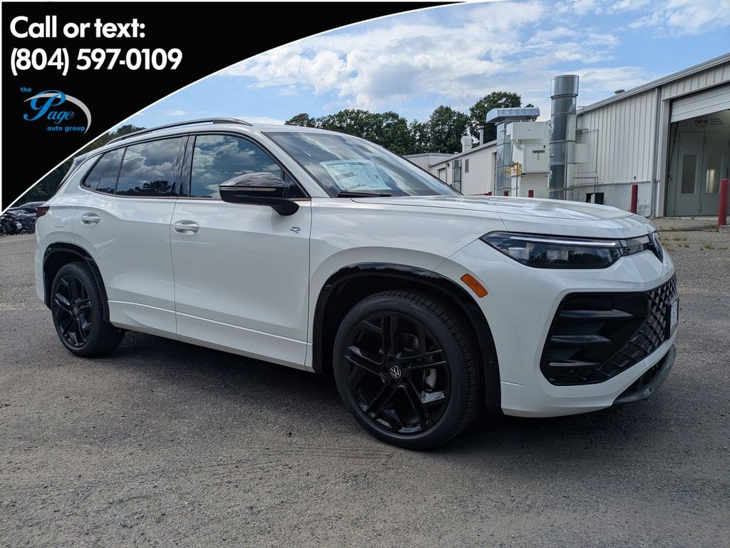 New 2026 Volkswagen Tiguan 2.0T SE R-Line Black SUV