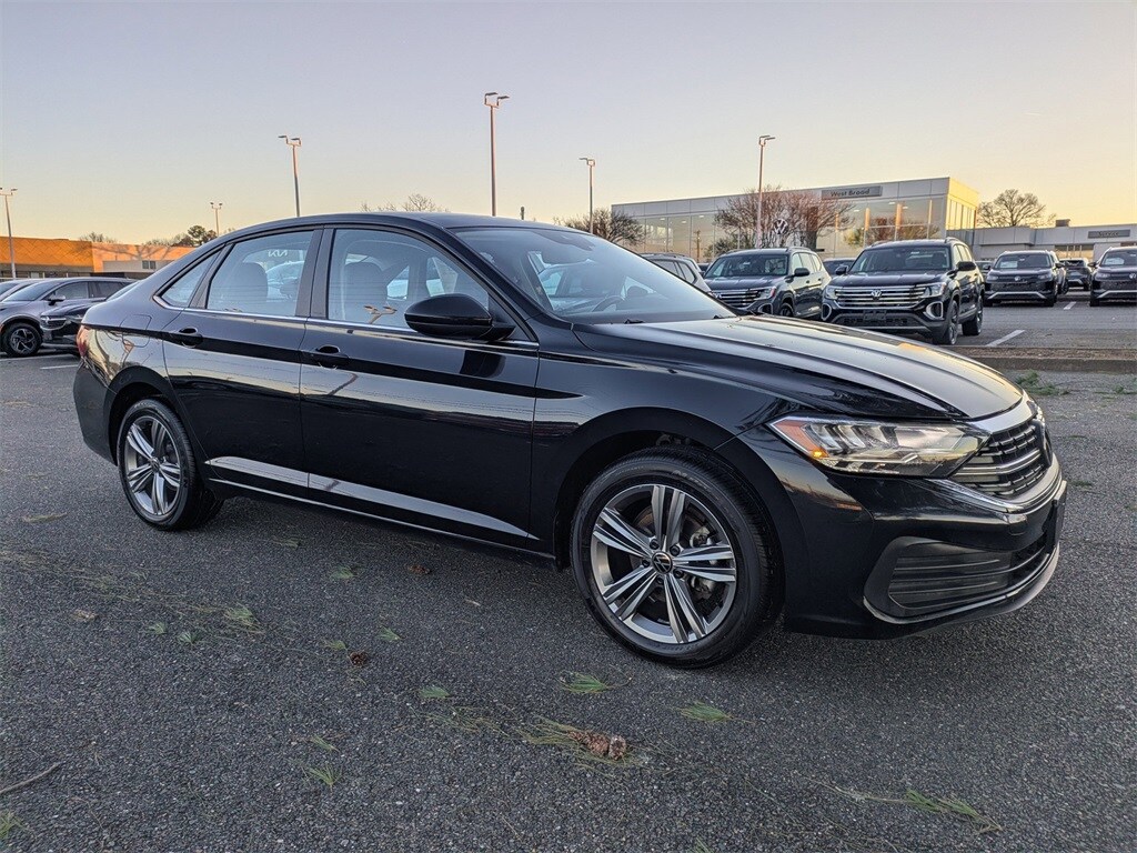 2024 Volkswagen Jetta 1.5T SE photo 2