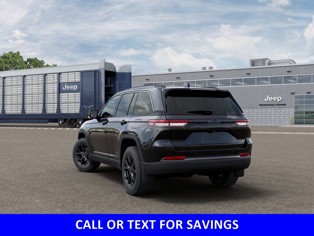 New 2026 Jeep Grand Cherokee LAREDO ALTITUDE 4X4 Sport Utility