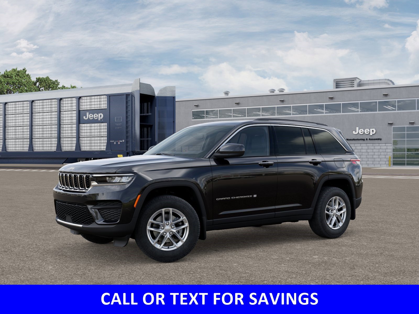 2025 Jeep Grand Cherokee Laredo photo 2