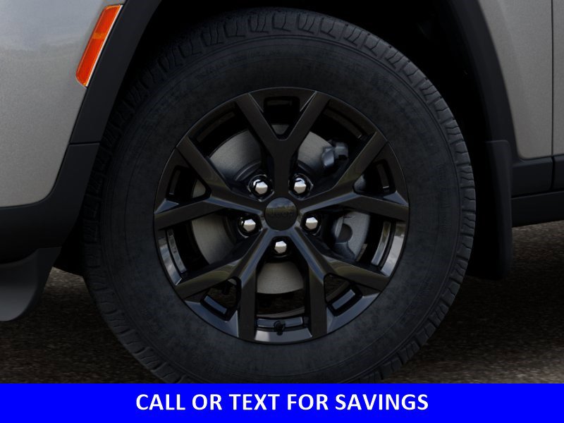 2026 Jeep Grand Cherokee Laredo - Photo 8