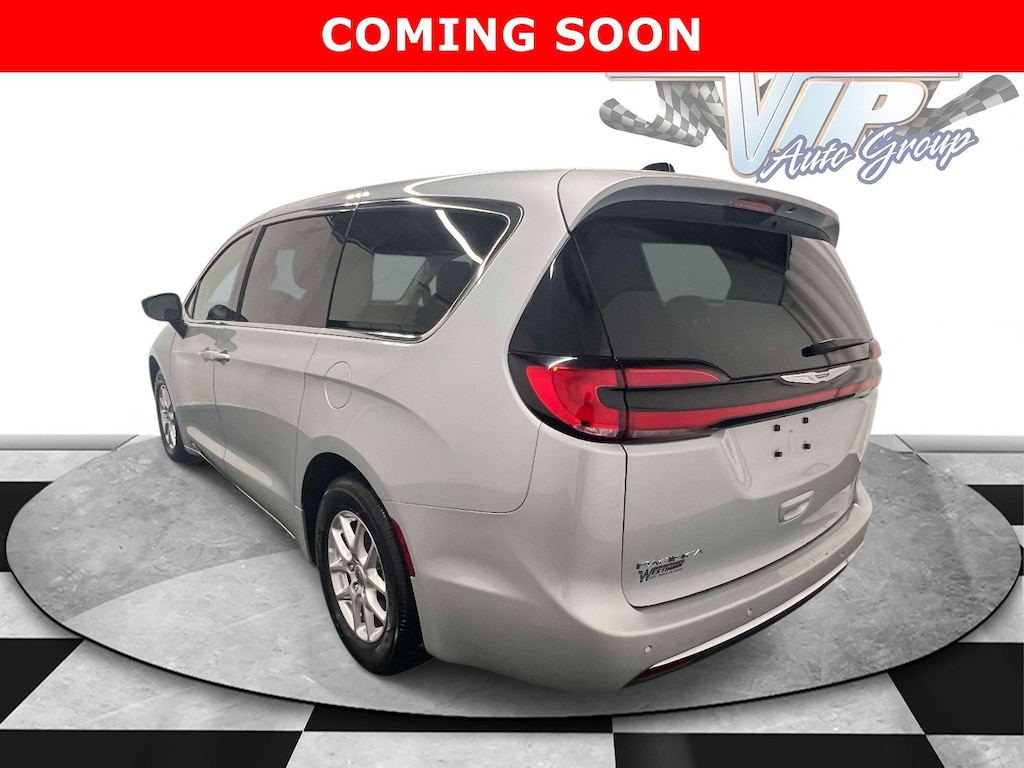 Certified 2024 Chrysler Pacifica Touring L Touring L FWD