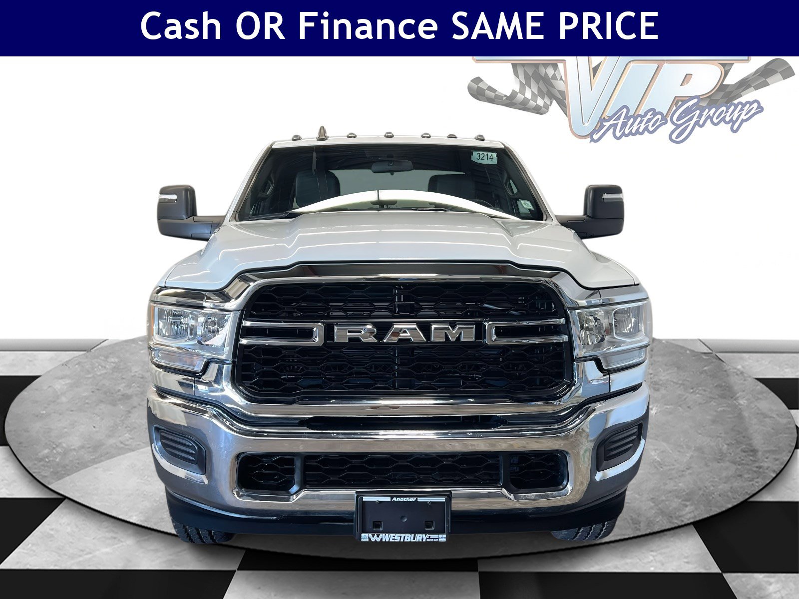 2024 Ram 2500 Tradesman photo 2