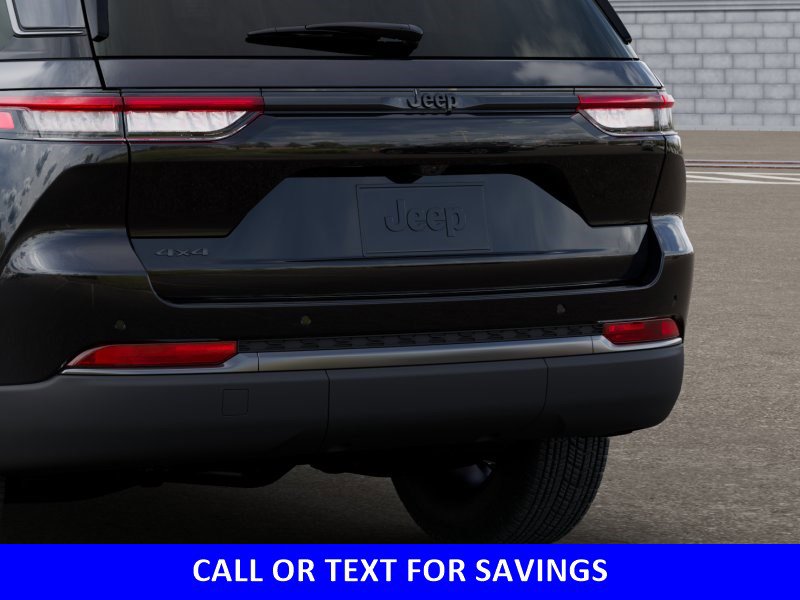 2026 Jeep Grand Cherokee Laredo - Photo 13