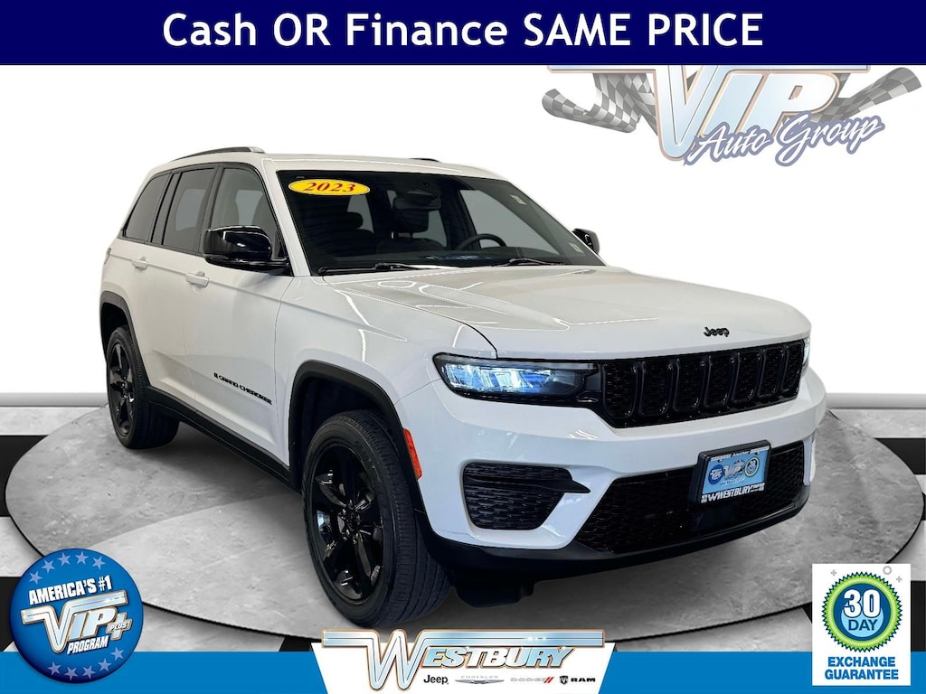 Used 2023 Jeep Grand Cherokee Altitude Altitude 4x4