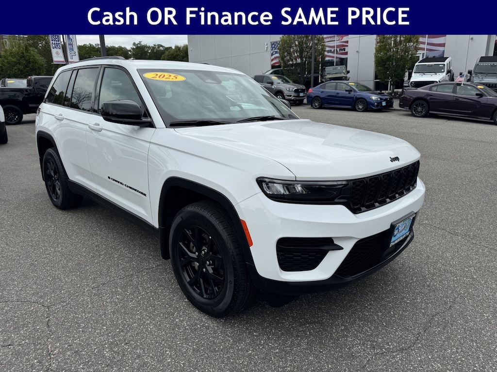 Certified 2025 Jeep Grand Cherokee Altitude X Altitude X 4x4