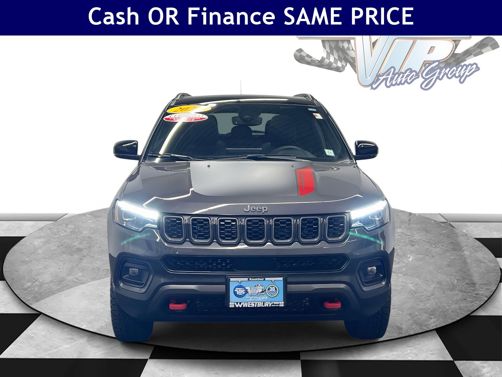 2024 Jeep Compass Trailhawk photo 2