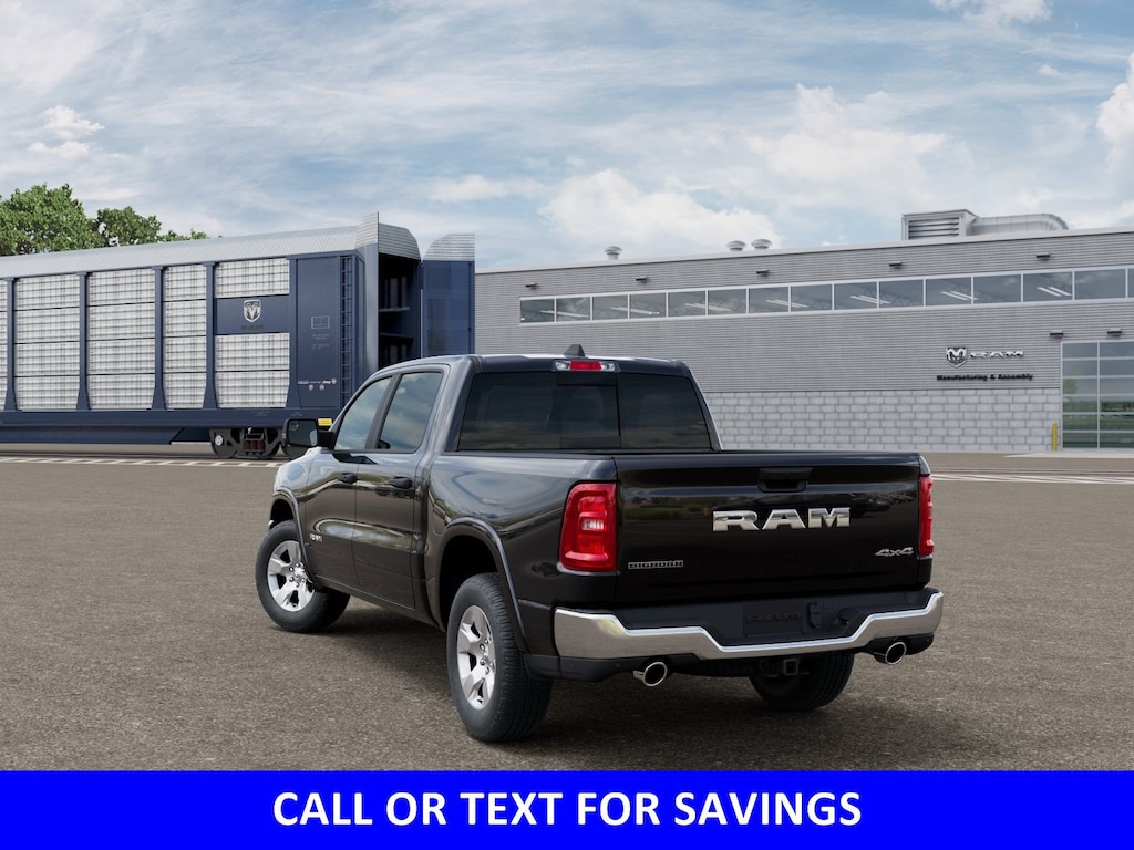 New 2026 Ram 1500 BIG HORN CREW CAB 4X4 5'7 BOX Pickup