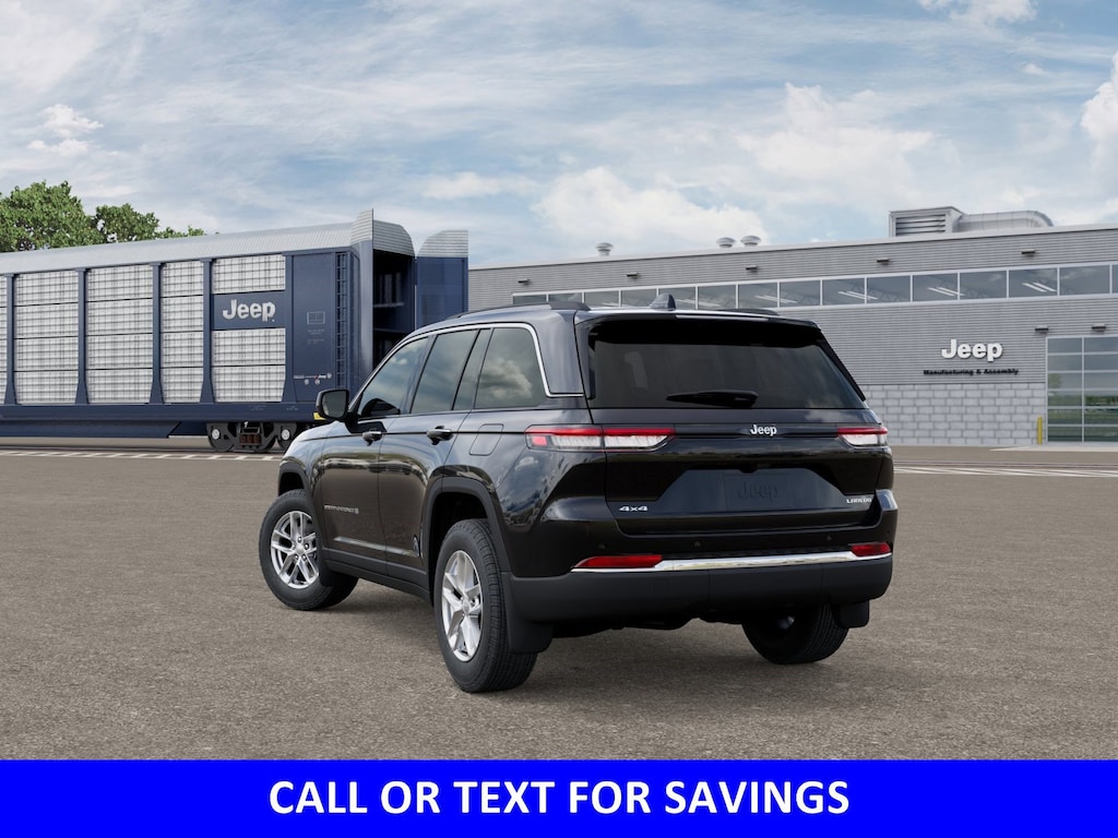 New 2025 Jeep Grand Cherokee LAREDO X 4X4 Sport Utility