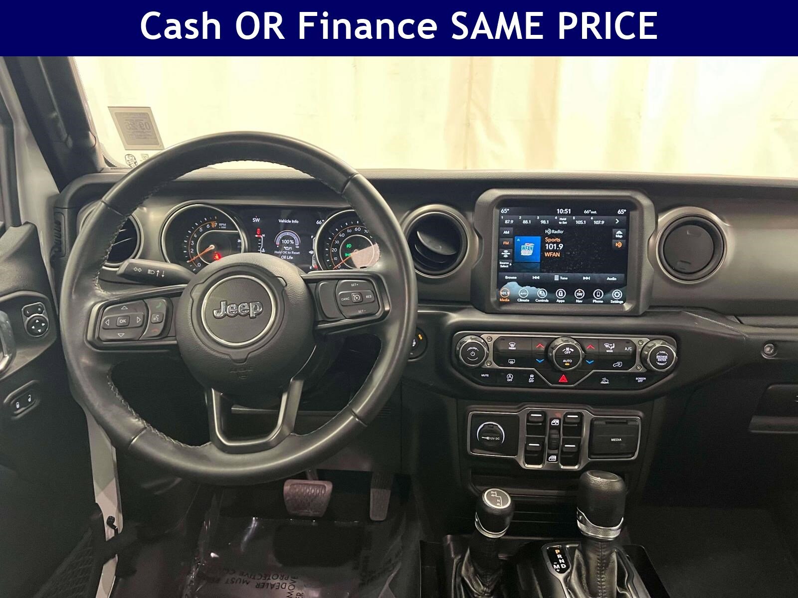 2022 Jeep Wrangler Unlimited Sport S photo 2