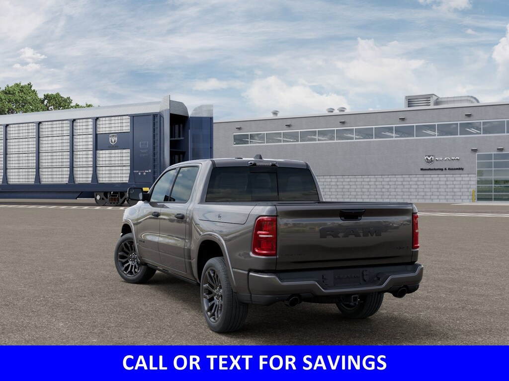 New 2026 Ram 1500 LIMITED CREW CAB 4X4 5'7 BOX Pickup