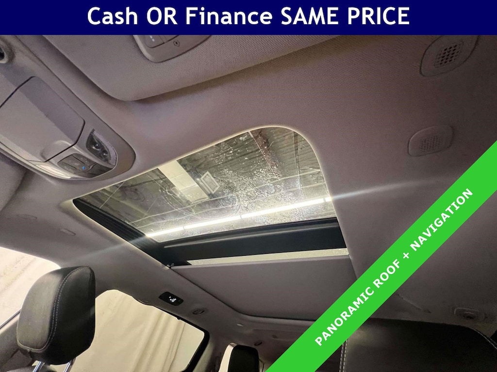 Used 2023 Chrysler Pacifica Hybrid Limited Hybrid Limited FWD