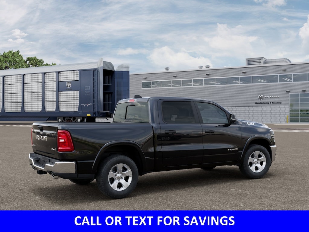 New 2026 Ram 1500 BIG HORN CREW CAB 4X4 5'7 BOX Pickup
