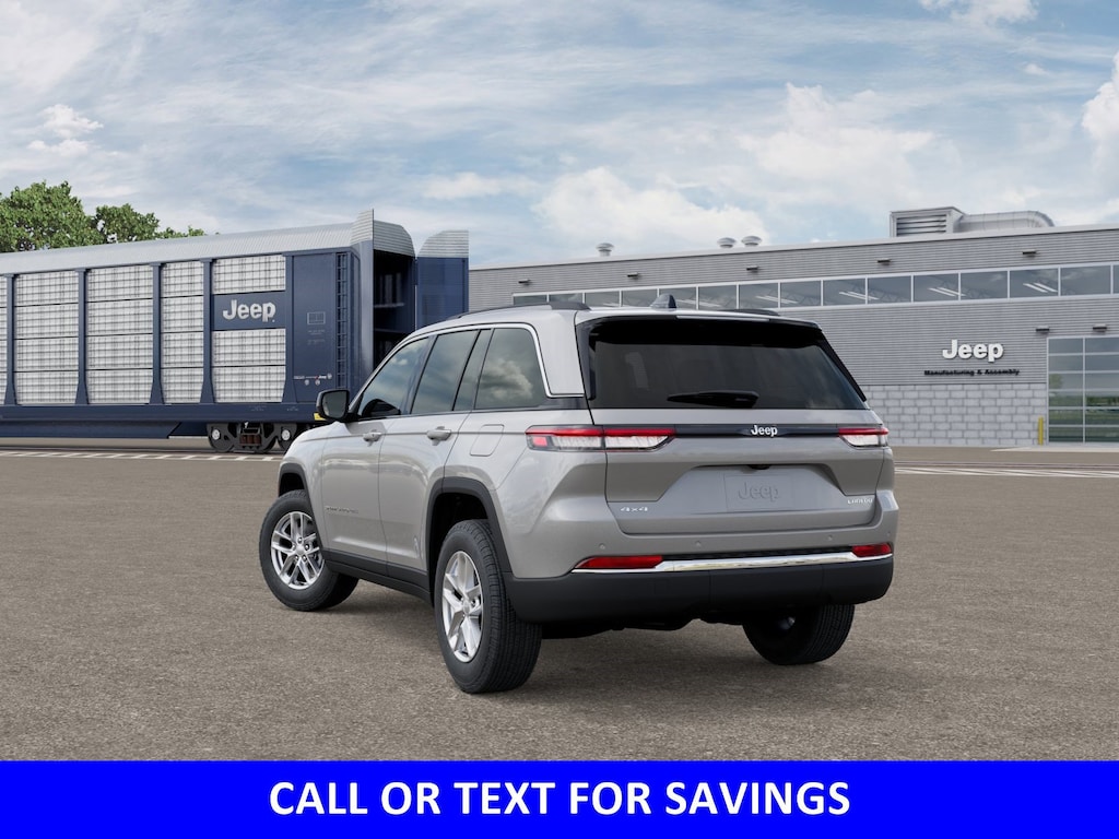 New 2025 Jeep Grand Cherokee LAREDO X 4X4 Sport Utility