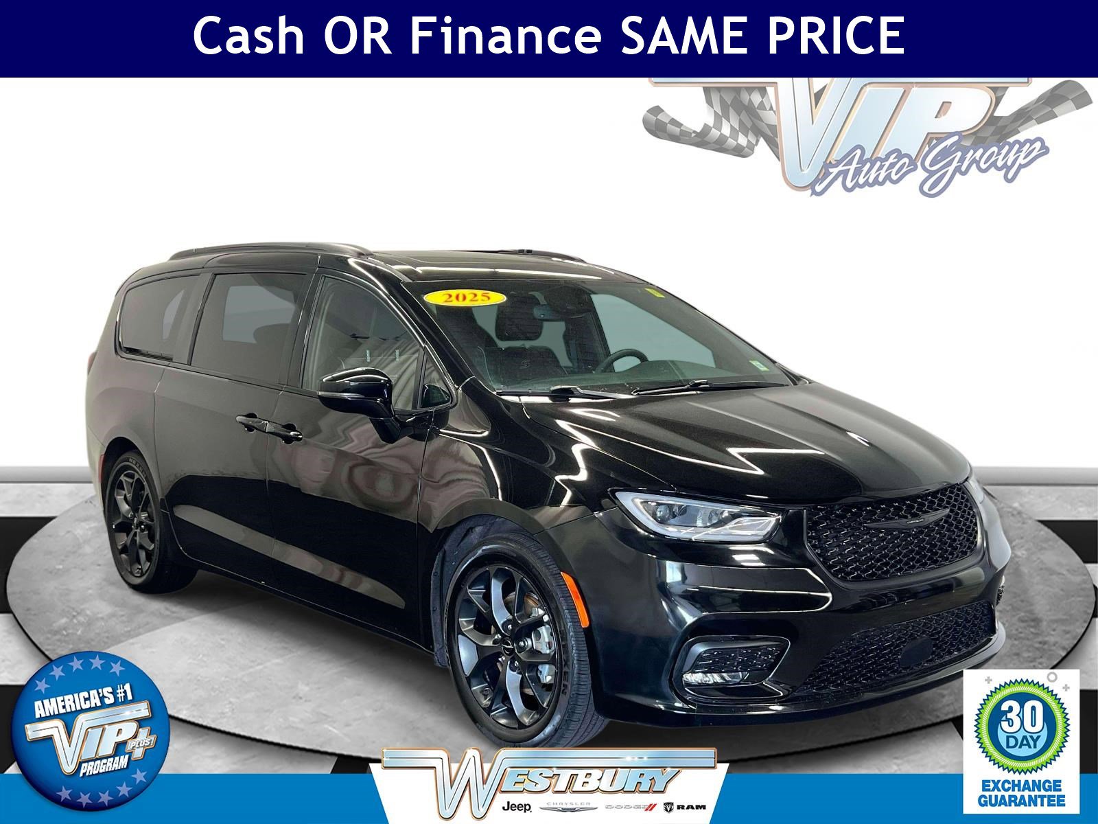 2025 Chrysler Pacifica's photo