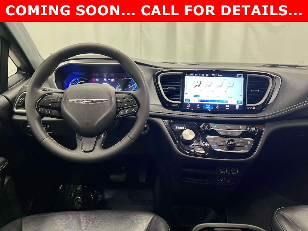 Certified 2022 Chrysler Pacifica Hybrid Touring L Hybrid Touring L FWD