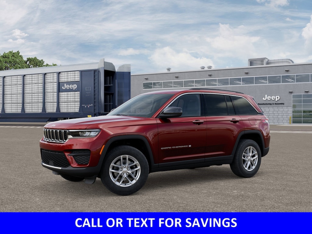 New 2025 Jeep Grand Cherokee LAREDO X 4X4 Sport Utility