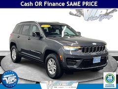 2024 Jeep Grand Cherokee Laredo Laredo 4x4