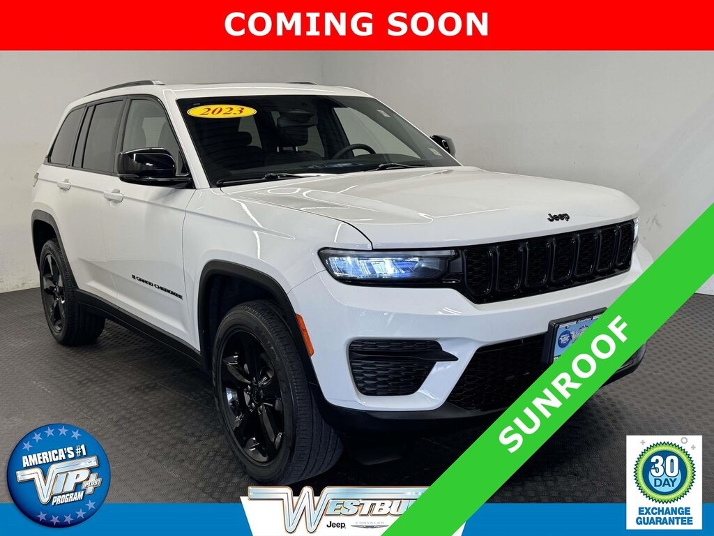 Used 2023 Jeep Grand Cherokee Altitude Altitude 4x4