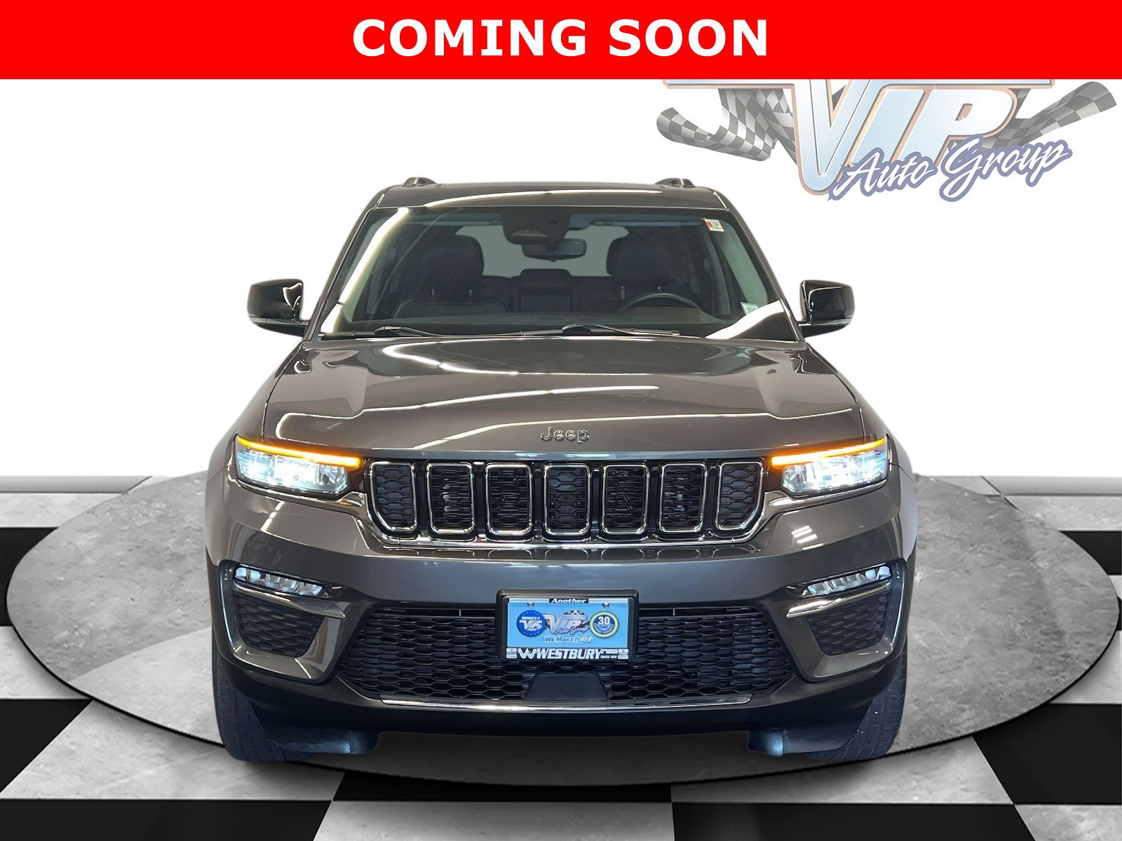 2022 Jeep Grand Cherokee Limited photo 2