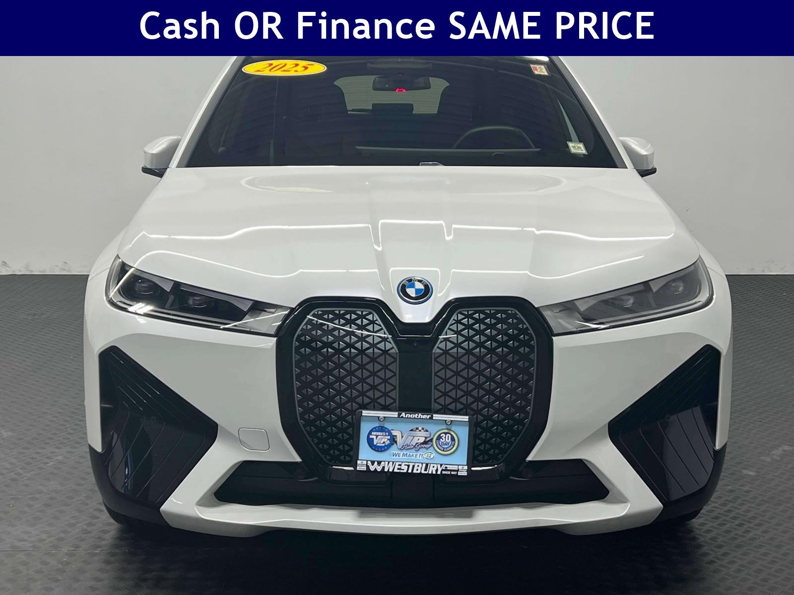 Used 2025 BMW iX Base with VIN WB523CF08SCT89895 for sale in Jericho, NY