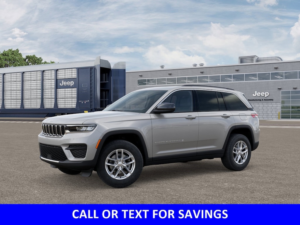 New 2025 Jeep Grand Cherokee LAREDO X 4X4 Sport Utility