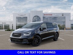 2026 Chrysler Pacifica LIMITED Passenger Van