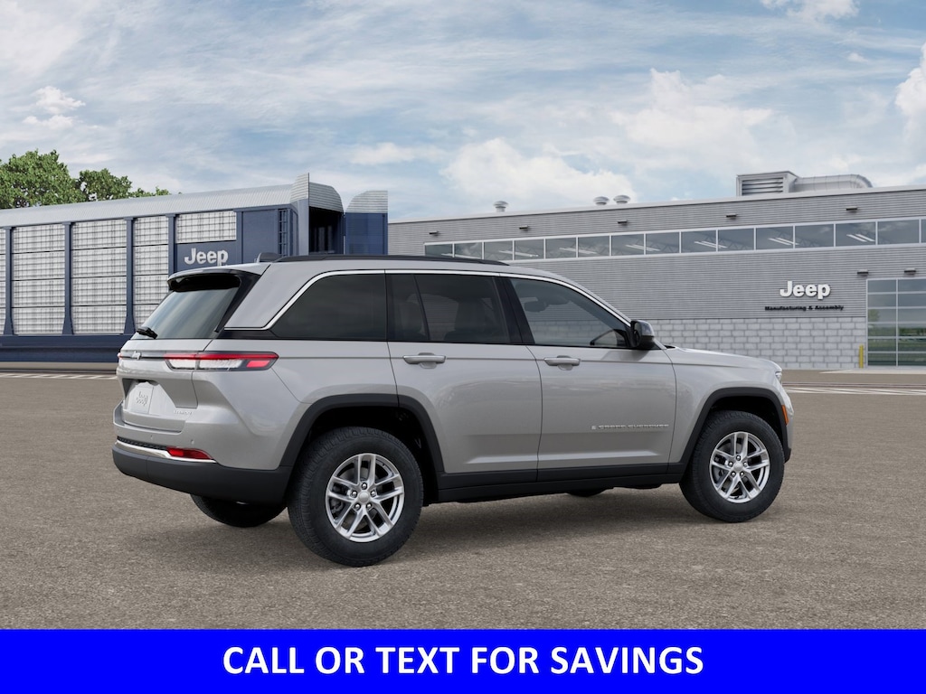 New 2025 Jeep Grand Cherokee LAREDO X 4X4 Sport Utility